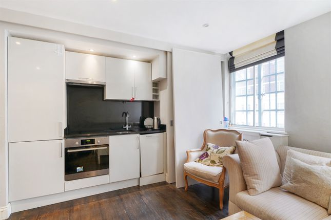 Flat for sale in Whiteheads Grove, London