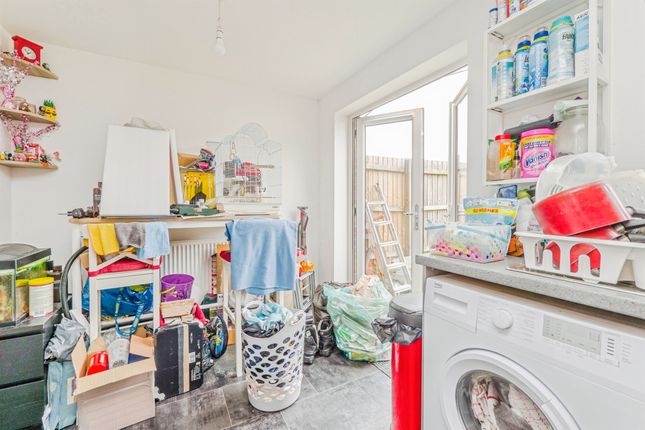 4, Boyce Way, Cardiff photo 4