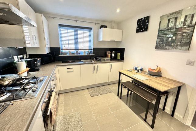 Town house for sale in Blockley Road, Hadley, Telford