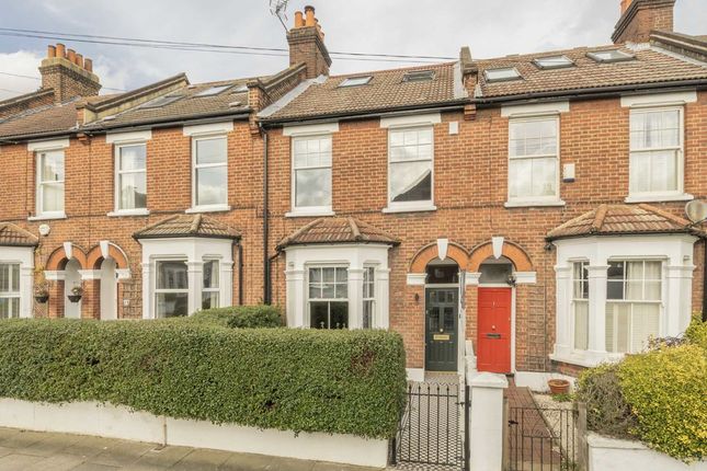 Terraced house to rent in Ormeley Road, London
