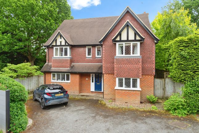 11, Orchard Way, Battle photo 4
