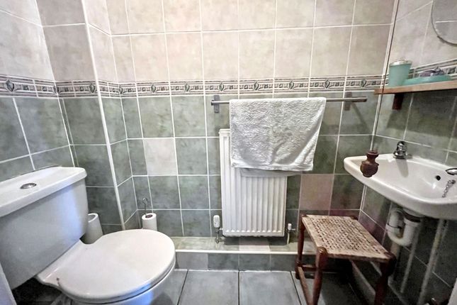 4, Cedar Court, Morpeth photo 5