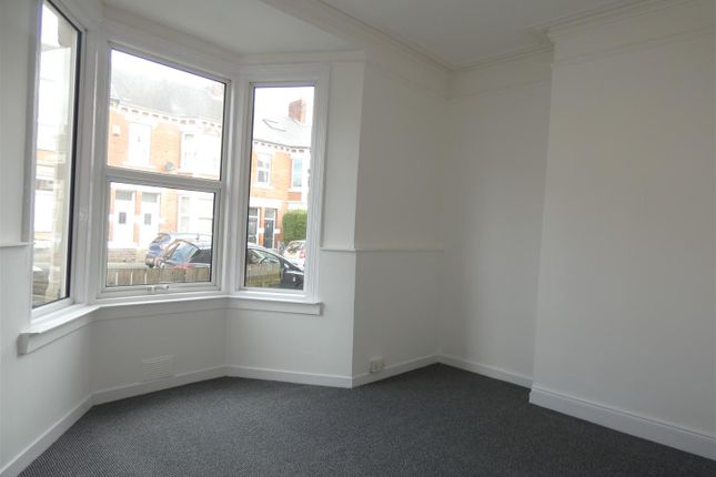 100, Trewhitt Road, Heaton photo 2