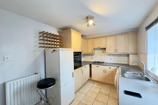 15, Lefroy Park, Fleet photo 3