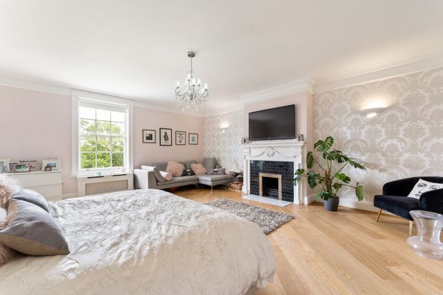 End terrace house for sale in Henderson Place, Epping Green, Hertfordshire