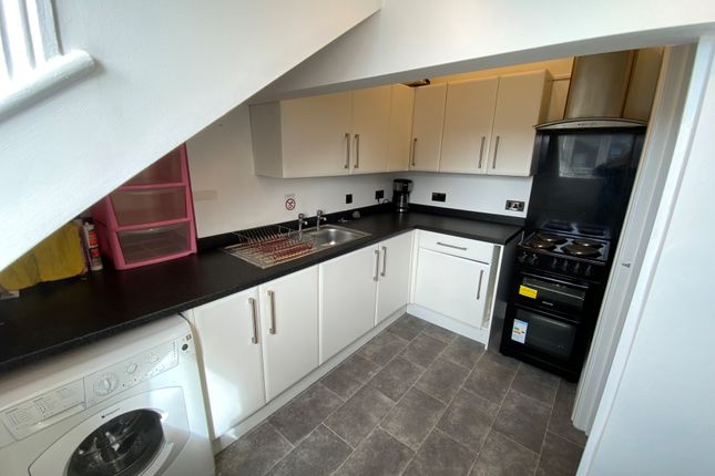 14, Lytham St. Annes photo 3