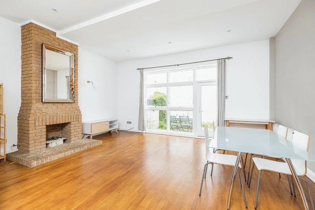 5, Regis Place, London photo 2