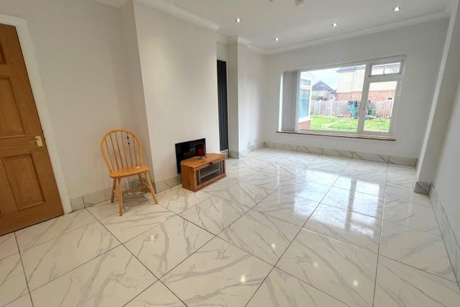 14, Grantley Road, Guildford photo 5