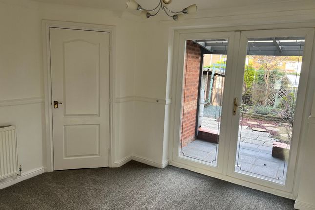 4 Oxton Close, Retford photo 3