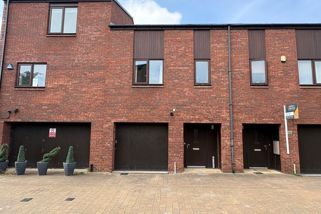 22, Ilderton Road, Stockton-On-Tees photo 2