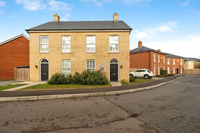 Thumbnail Semi-detached house for sale in Oak Avenue, Loddon, Norwich