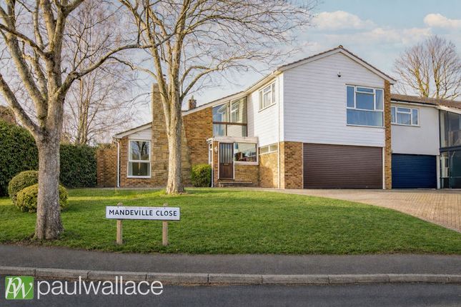 4-bed detached on 1, Mandeville Close, Broxbourne, £765,000