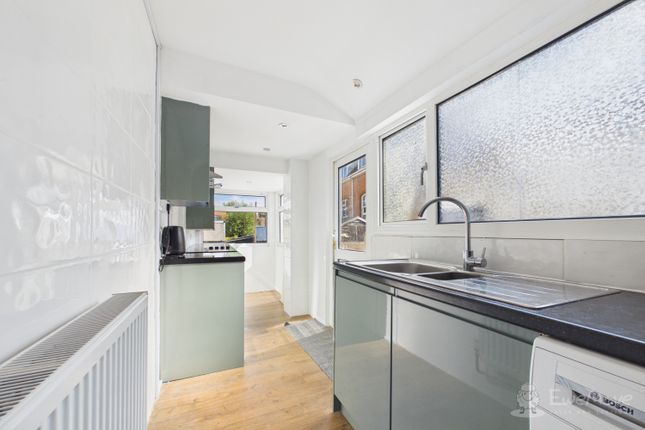 10, Garden Road, Folkestone photo 5