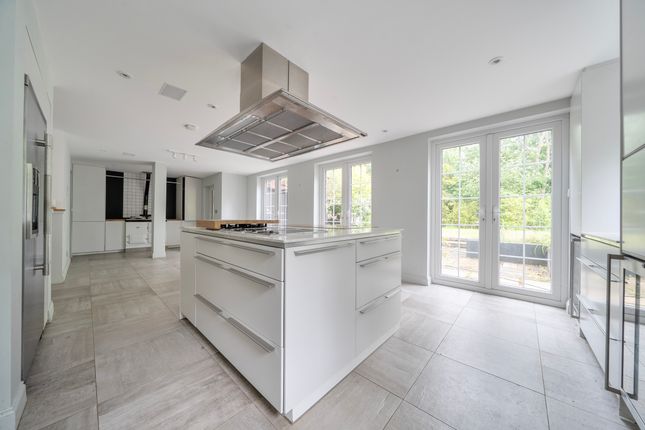 2 Warren Farm Cottage, Eridge Road, Tunbridge Wells photo 3