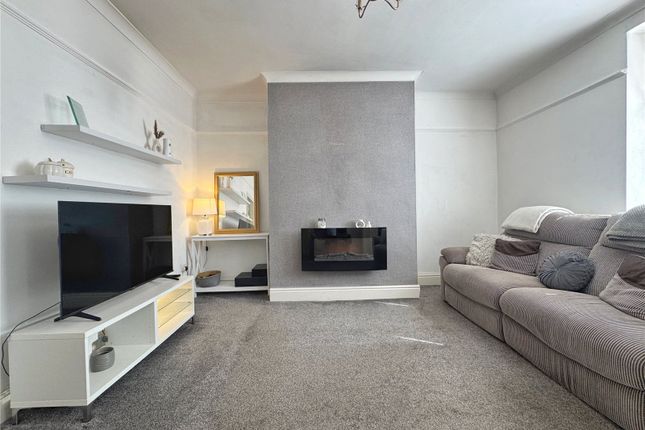 13, Robert Street, Rossendale photo 3