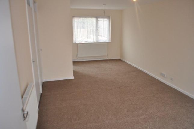 Semi-detached house to rent in Sheldrake Drive, Ipswich