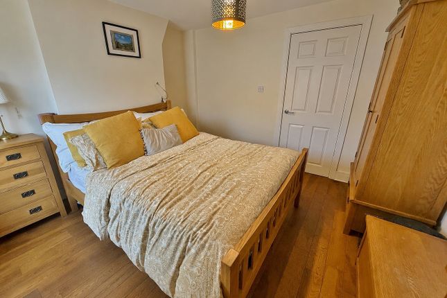 29, Gordon Road, Fareham photo 3