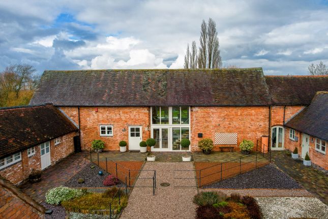 Thumbnail Barn conversion for sale in Ashby Road, Tamworth