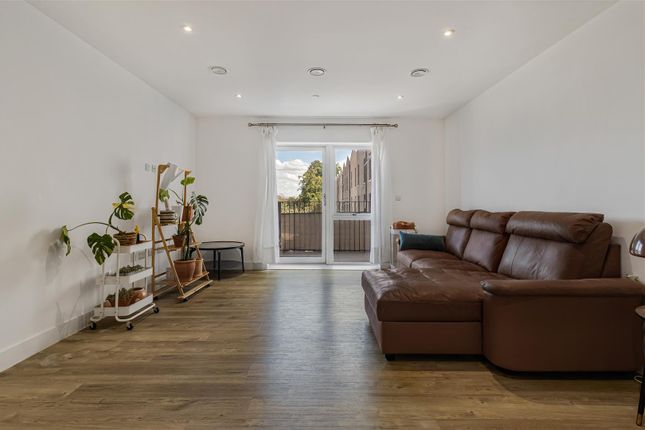 126, Marleigh Avenue, Cambridge photo 4