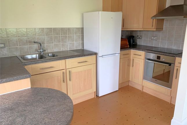 14, Rudge House, East Grinstead photo 3