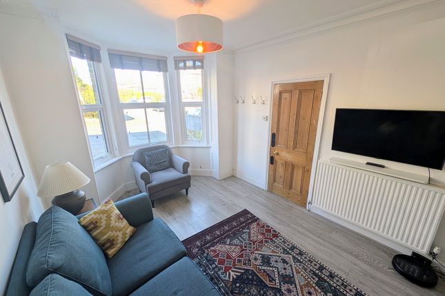 8, Bellevue Road, Cowes photo 4