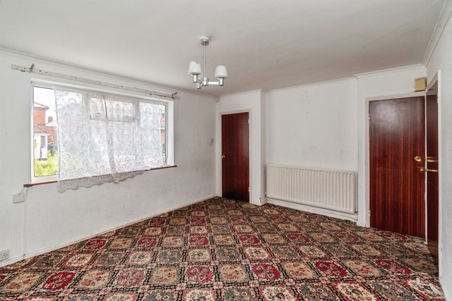 23, Wiley Avenue, Wednesbury photo 4