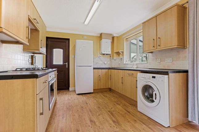 23 Robertson Way, Livingston photo 4