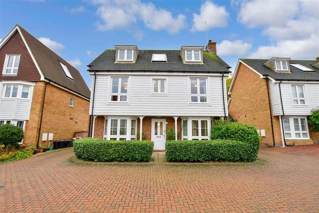 Thumbnail Detached house for sale in Lillymonte Drive, Rochester, Kent