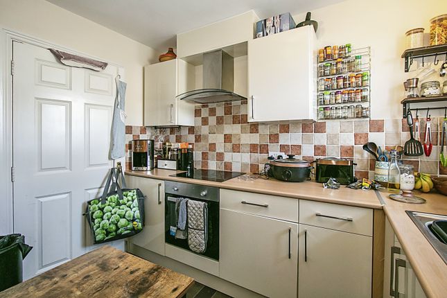 Flat for sale in Castlemain Avenue, Bournemouth