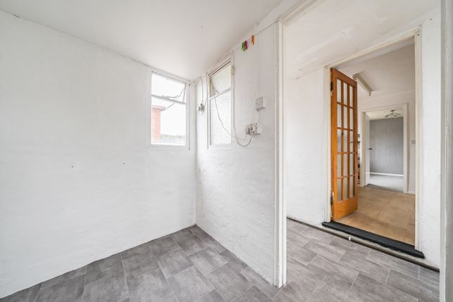 1364779-9-68ee8Ff...