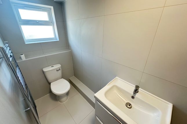Ens 1, 49 Trident Drive, Dunstable photo 3