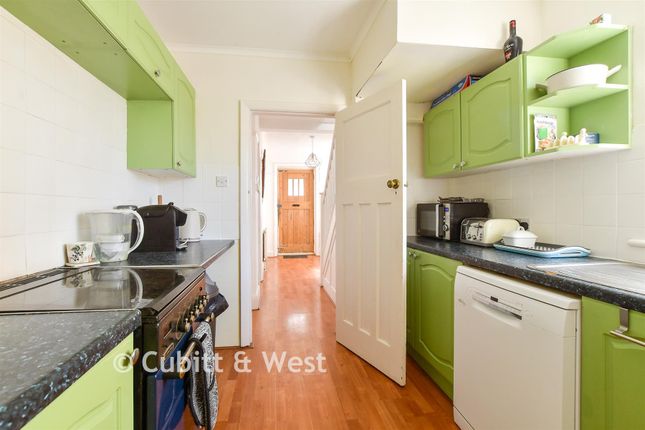 17, Peel Road, Brighton photo 4