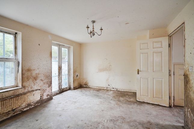 25, Flannagan Way, Leicestershire photo 3