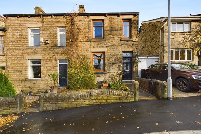 Thumbnail Terraced house for sale in Victoria Street, Clayton West, Huddersfield