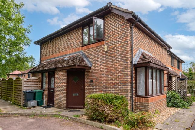 Thumbnail Property to rent in Woodlands, Copse Lane, Horley