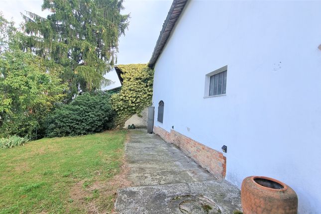 Town house for sale in Via Camurata, Vaglio Serra, Asti, Piedmont, Italy