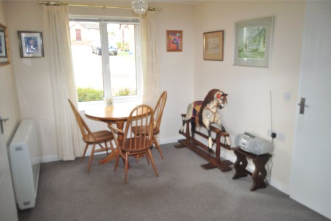 5, Tremaine Close, Devon photo 4