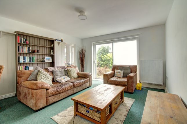 Queens Road, Kenilworth photo 3