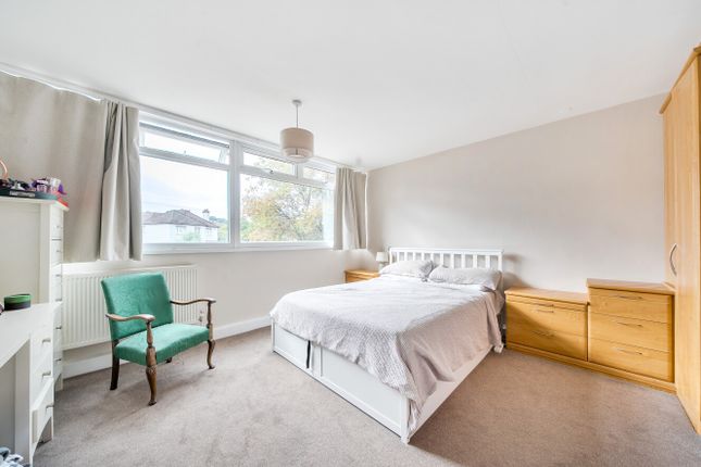Flat 5, Woodgrange Court,, Bourne Way, Kent photo 4
