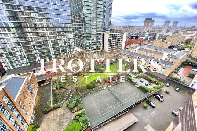 Flat for sale in Cascades Tower, Westferry Road, London