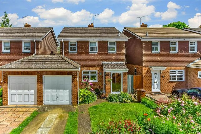 Thumbnail Detached house for sale in Roebuck Road, Rochester, Kent