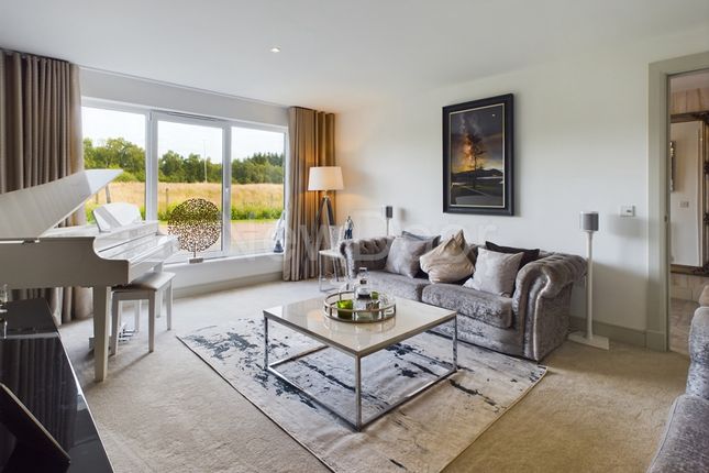 18, Abington Circle, Bishopton photo 4
