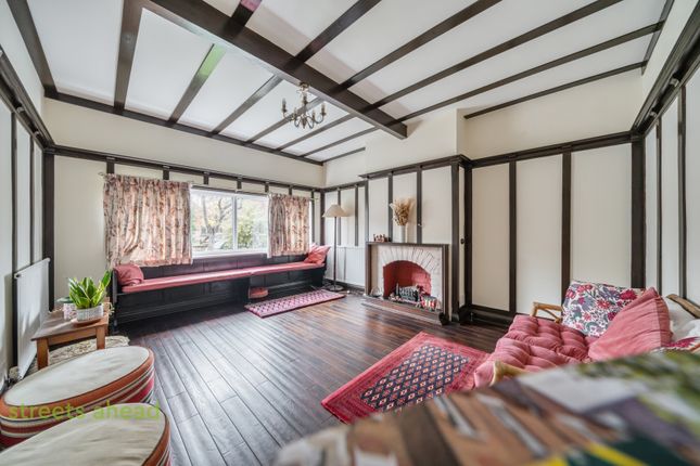 222A8d9A-84c5-43A...