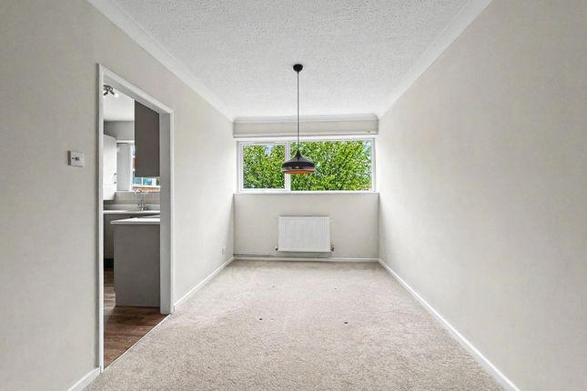 34, Gilmerton Court, Cambridge photo 5