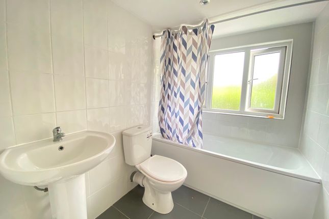 Bungalow to rent in The Bungalow, Noak Hill Road, Romford