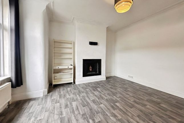 38, Nixon Avenue, Leeds photo 4