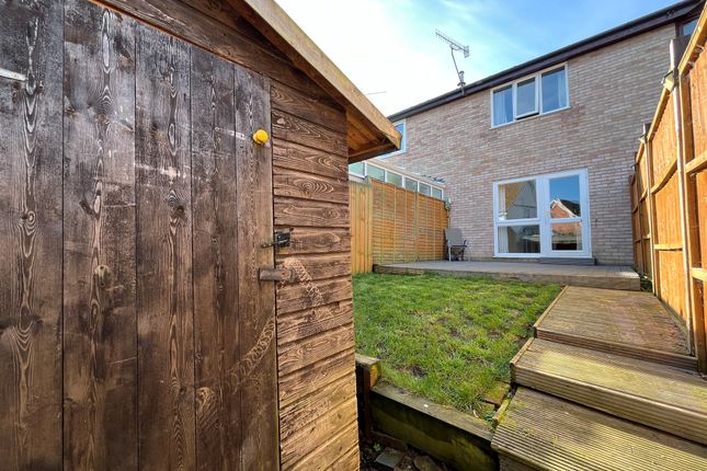 32, Surrey Close, Woodbridge photo 2