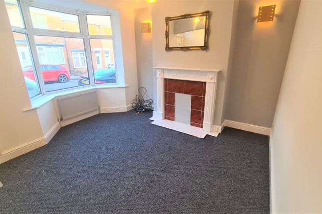 Thumbnail Terraced house to rent in Scarth Avenue, Balby, Doncaster