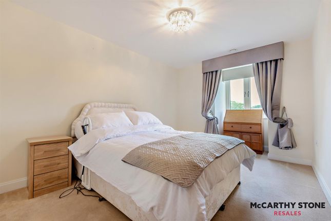 32 Landmark Place, 1, Moorfield Road, Denham photo 3