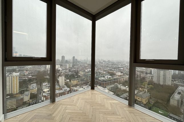 Thumbnail Flat to rent in Valencia Tower, 250 City Road, London